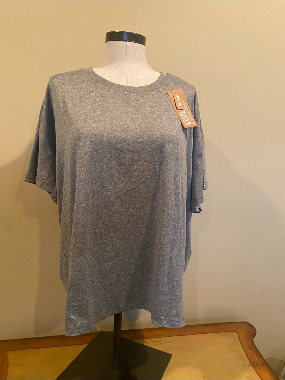 Eddie Bauer Women’s Gray (DriFit) Surreal Travel  Short Sleeve Crew Shirt NWT
